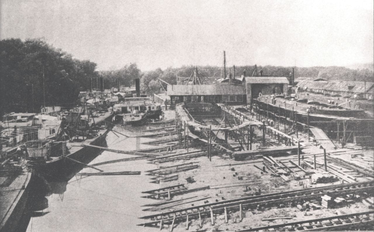 Die Schiffswerft Korneuburg, um 1900